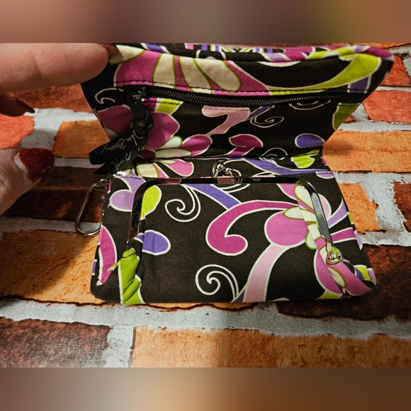 #598 Vera Bradley Retired Plum Petals Purple Wallet/Wristlet - Picture 7 of 7